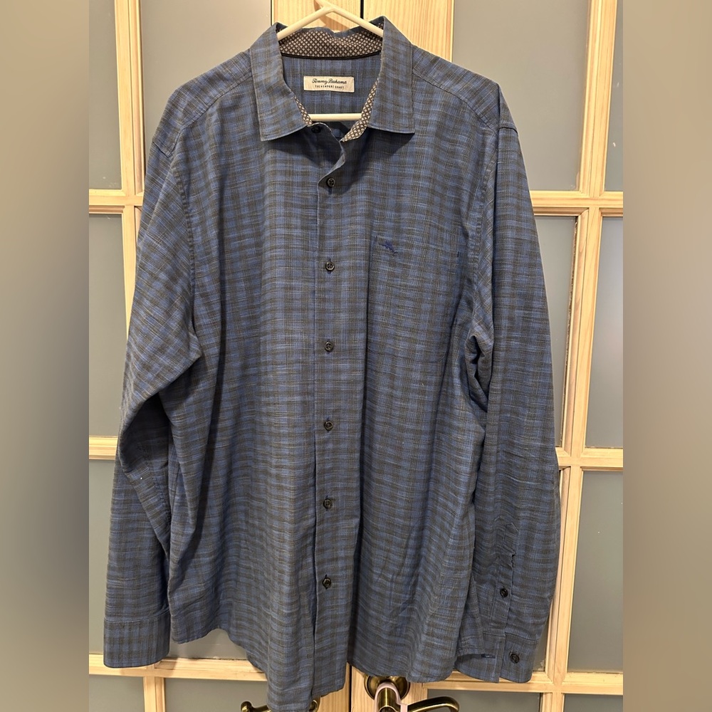 Tommy Bahama button down, long sleeve